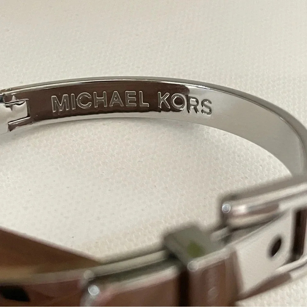 Michael Kors Astor Silver Buckle Bracelet With Studs Hinge Closure 2 adjustments - Picture 10 of 16